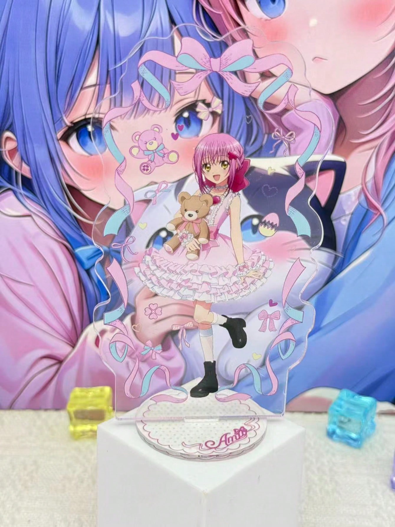 Figurine en acrylique sur le t - Desk Accessories avis et prix